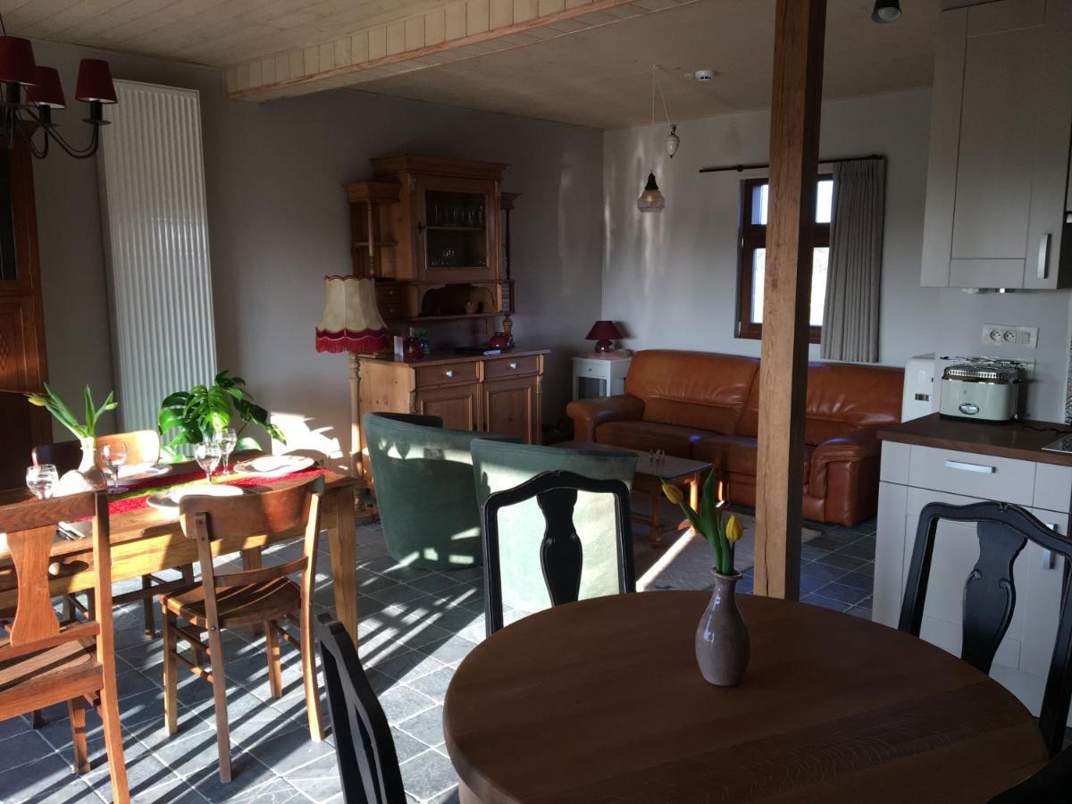 B&B De Hostelier Ursel ภายนอก รูปภาพ